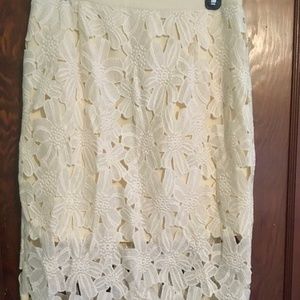 High-waisted ivory lace skirt